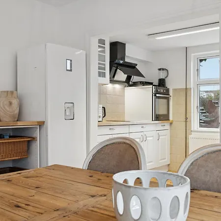 Modernt Stadshus Med Plats För Familjen Villa Nakskov